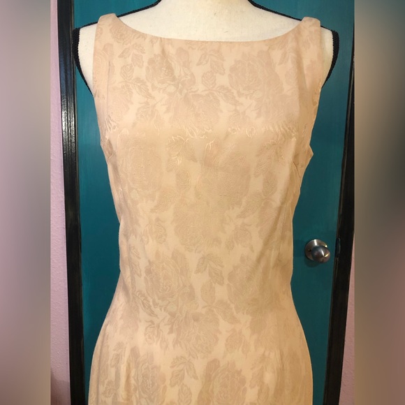 Vintage Formal Dress Size S🥀 - Picture 2 of 8